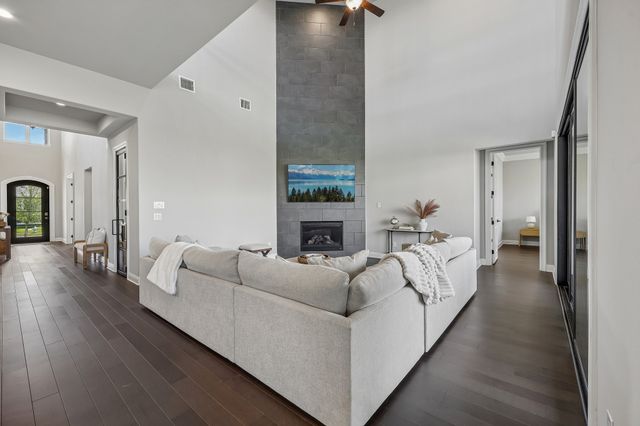 2212 Dunstan Drive, Fort Worth, TX 76008