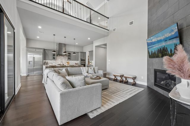2212 Dunstan Drive, Fort Worth, TX 76008