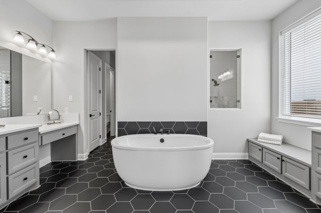 2212 Dunstan Drive, Fort Worth, TX 76008