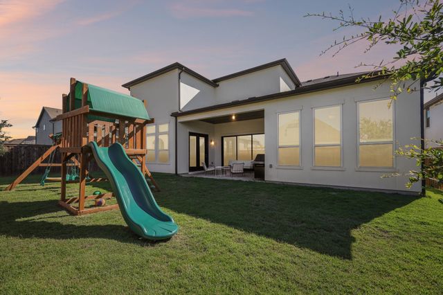 2212 Dunstan Drive, Fort Worth, TX 76008