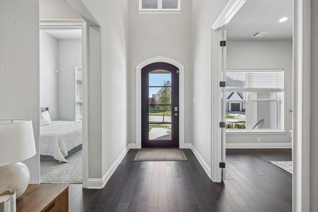 2212 Dunstan Drive, Fort Worth, TX 76008