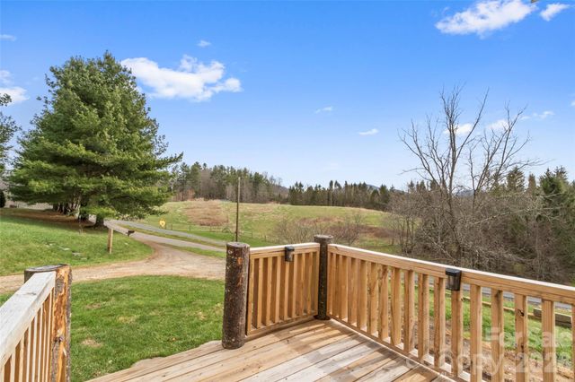 138 Robert Phillips Road, Bakersville, NC 28705