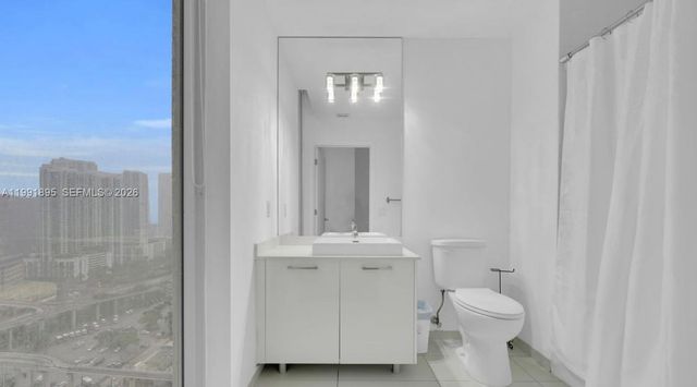 151 SE 1st St 2411, Miami, FL 33131