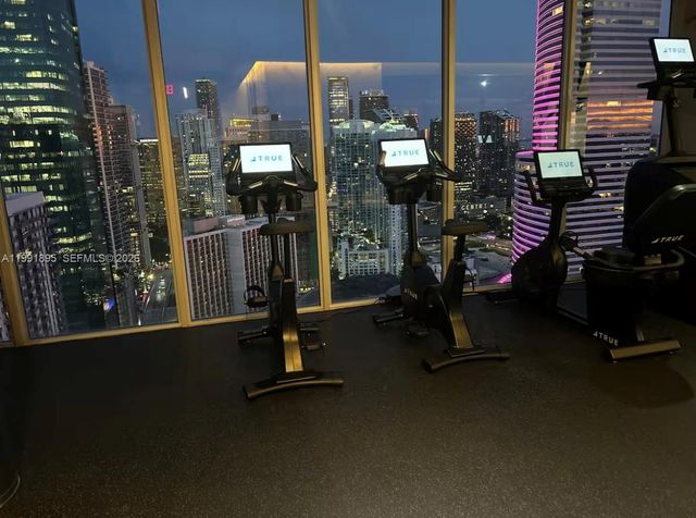 151 SE 1st St 2411, Miami, FL 33131