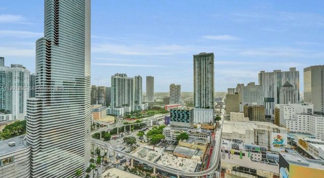 151 SE 1st St 2411, Miami, FL 33131