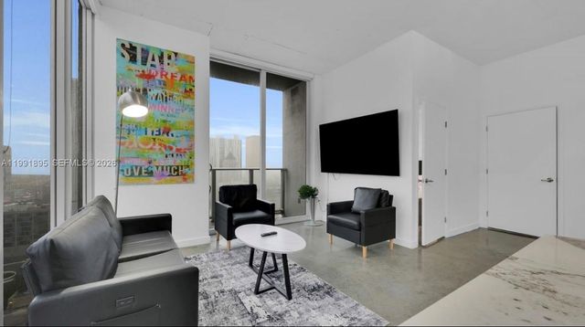 151 SE 1st St 2411, Miami, FL 33131