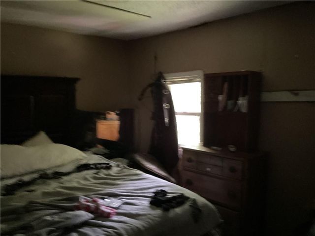 334 Atlanta Street, Barnesville, GA 30204