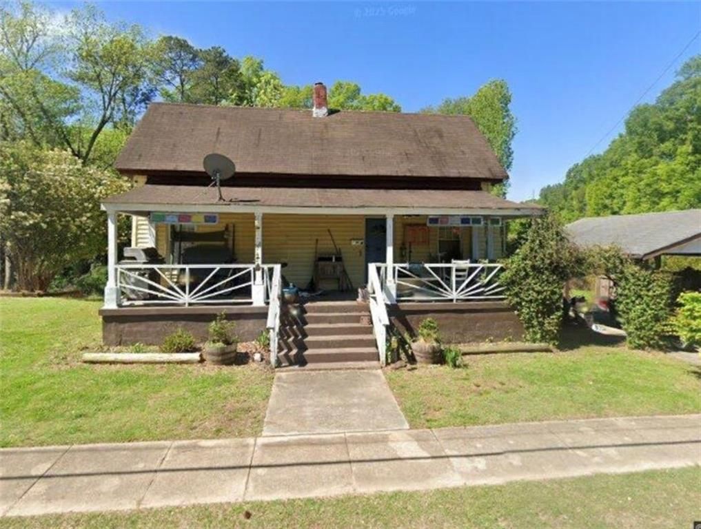 334 Atlanta Street, Barnesville, GA 30204