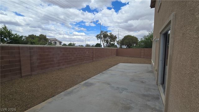 104 Palatial Pines Avenue, North Las Vegas, NV 89031