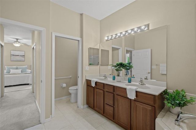 4443 KARIBA LAKE TERRACE, Sarasota, FL 34243