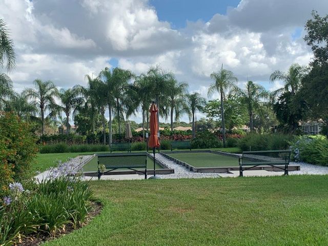 4443 KARIBA LAKE TERRACE, Sarasota, FL 34243