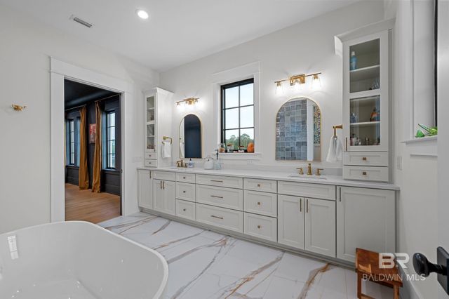 865 Inlet Circle, Gulf Shores, AL 36542