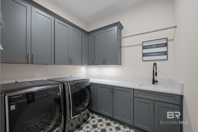 865 Inlet Circle, Gulf Shores, AL 36542