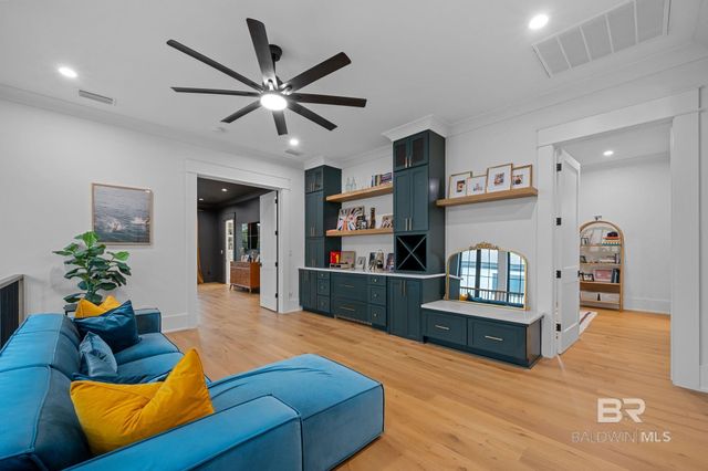 865 Inlet Circle, Gulf Shores, AL 36542