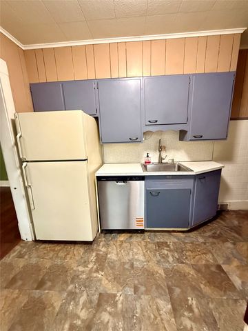 20 PERSHING Avenue, North East, PA 16428