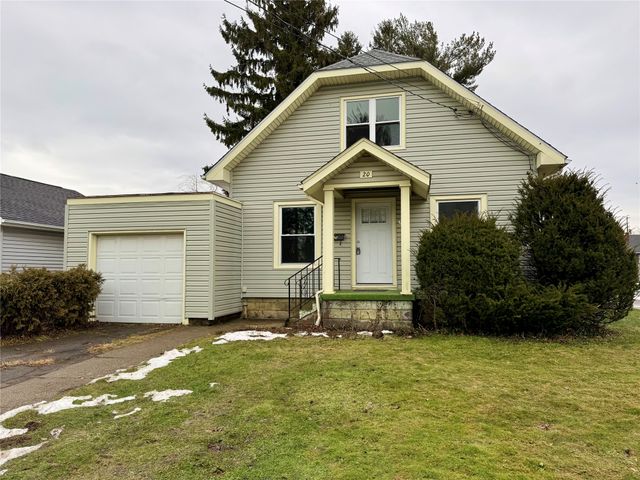 20 PERSHING Avenue, North East, PA 16428