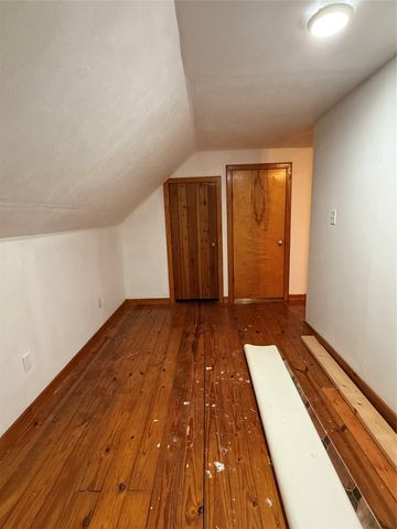 20 PERSHING Avenue, North East, PA 16428