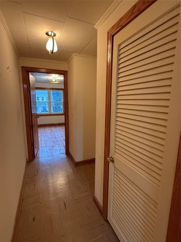 20 PERSHING Avenue, North East, PA 16428