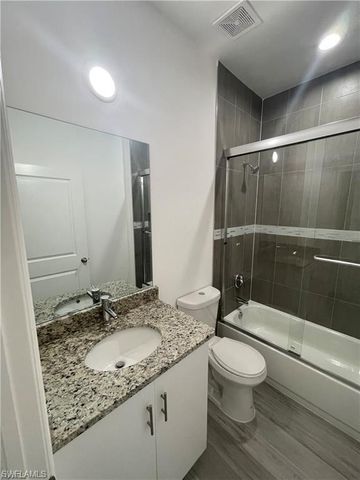 7012 Jolly CIR, Labelle, FL 33935