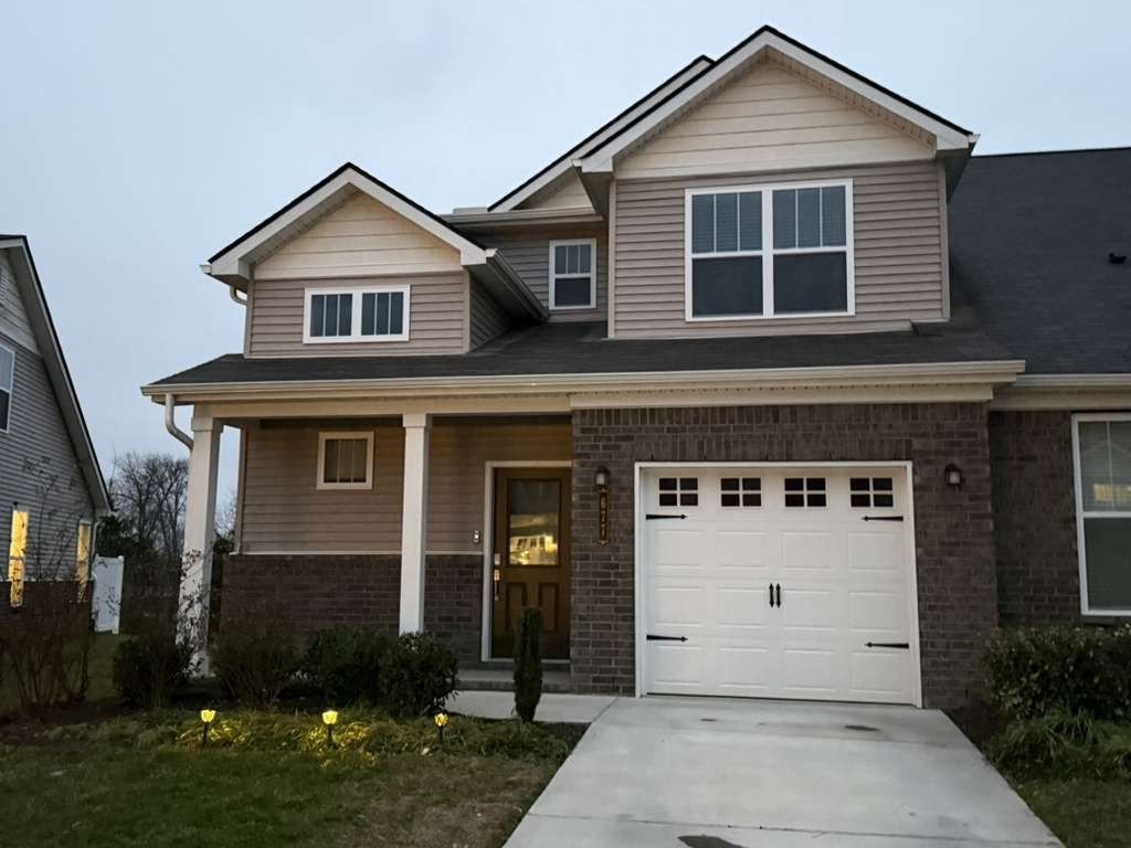 677 Birdie Dr, Spring Hill, TN 37174