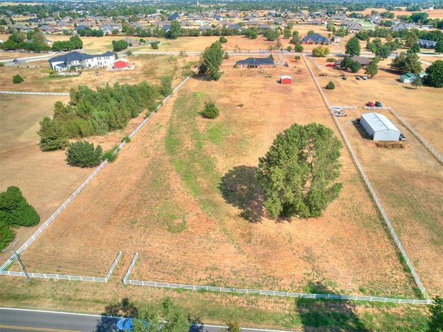 12720 SW 58th Street, Mustang, OK 73064