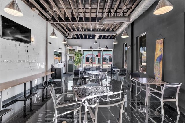 646 NE 79th St, Miami, FL 33138