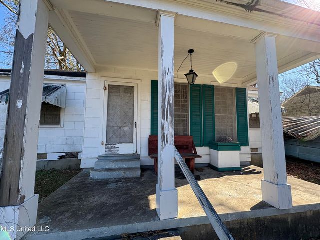 1304 Denson Avenue, Jackson, MS 39209