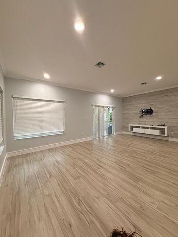 1310 SW 48th Terrace, Deerfield Beach, FL 33442