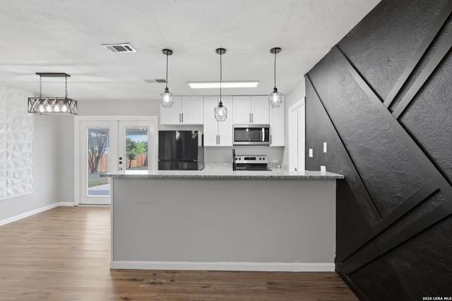 6514 Forest Grove, San Antonio, TX 78240