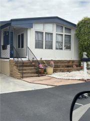 1414 W Central 19, Brea, CA 92821