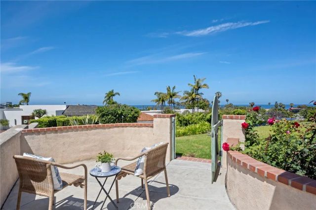 8361 Calle Del Cielo, La Jolla, CA 92037