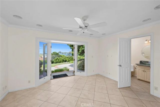 8361 Calle Del Cielo, La Jolla, CA 92037