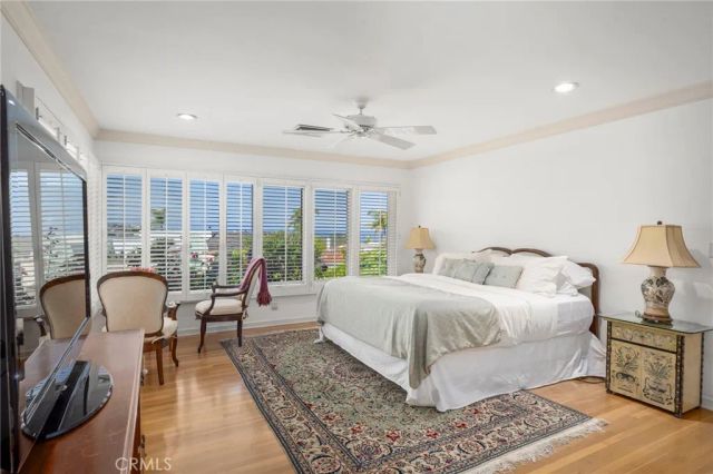 8361 Calle Del Cielo, La Jolla, CA 92037