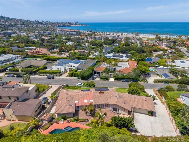 8361 Calle Del Cielo, La Jolla, CA 92037