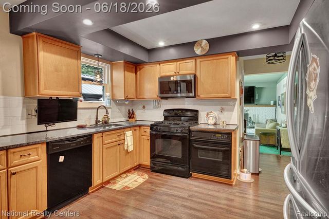 53147 Villa Circle, Utica, MI 48316