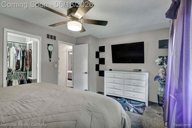 53147 Villa Circle, Utica, MI 48316