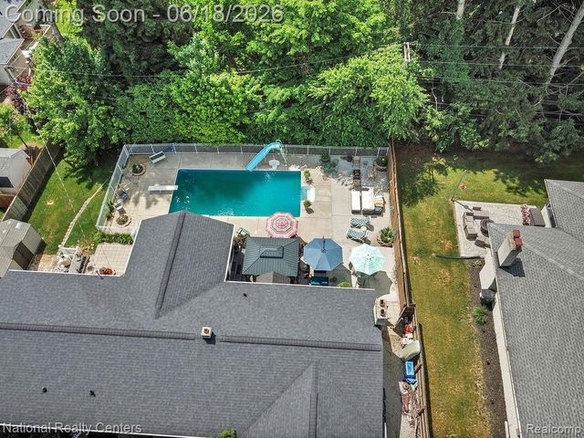 53147 Villa Circle, Utica, MI 48316