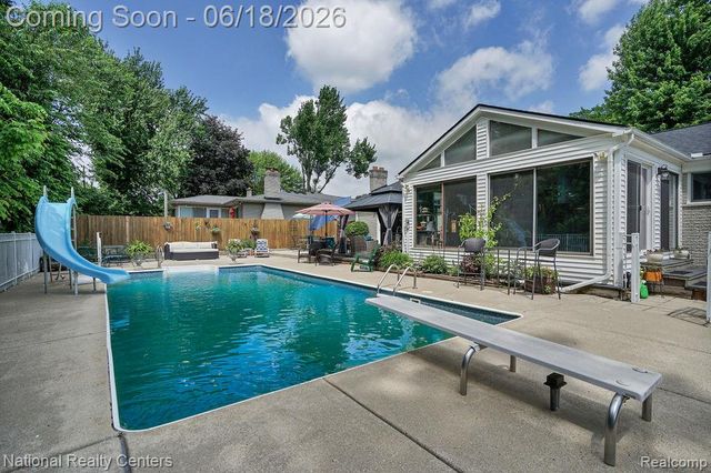 53147 Villa Circle, Utica, MI 48316