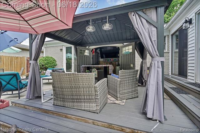 53147 Villa Circle, Utica, MI 48316