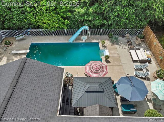 53147 Villa Circle, Utica, MI 48316