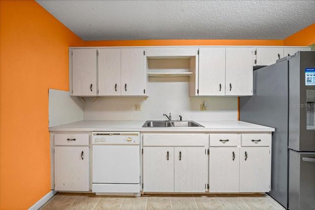 8702 SW 94TH STREET A, Ocala, FL 34481