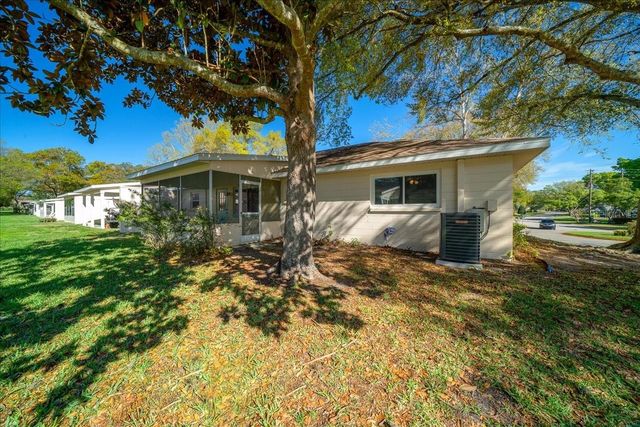 8702 SW 94TH STREET A, Ocala, FL 34481