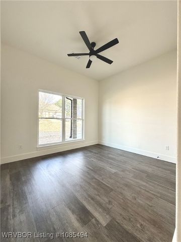 736 Powderhorn Circle, Van Buren, AR 72956