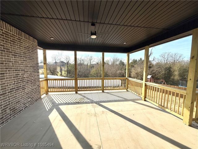 736 Powderhorn Circle, Van Buren, AR 72956