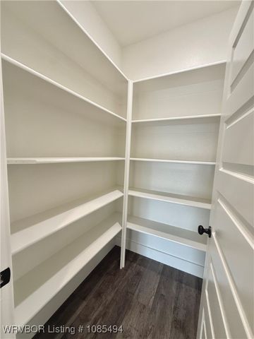 736 Powderhorn Circle, Van Buren, AR 72956