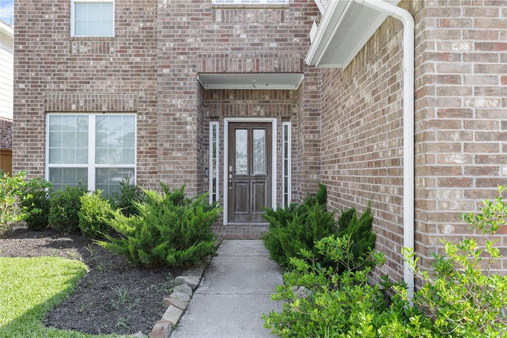 2314 Red Slate Drive, Rosharon, TX 77583