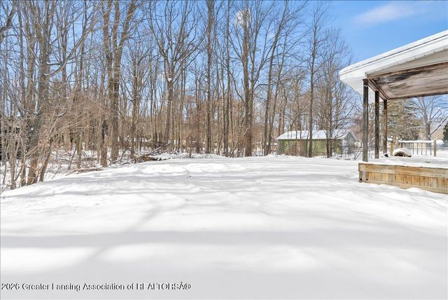 657 Joan Drive, Mason, MI 48854