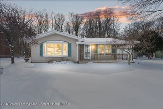 657 Joan Drive, Mason, MI 48854