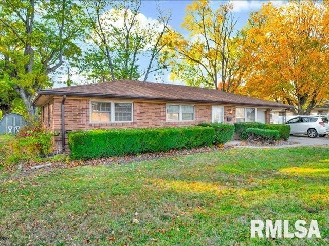 4011 N STERLING Avenue, Peoria, IL 61615