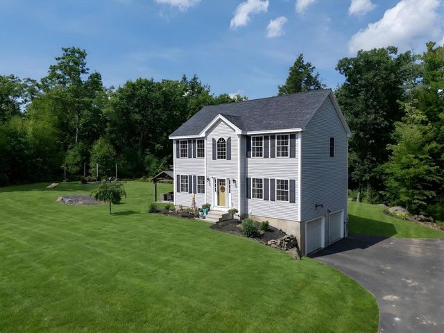 62 Cobblestone Drive, Epsom, NH 03234